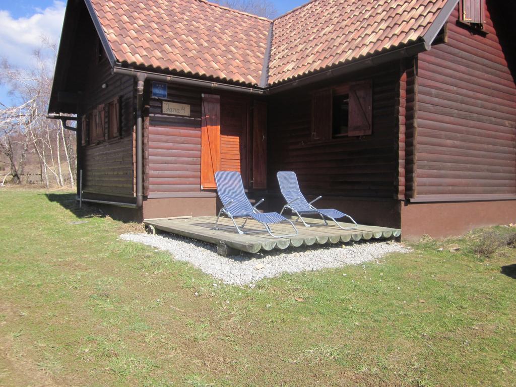 Chalets Zelena Vrata 퓨지네 외부 사진